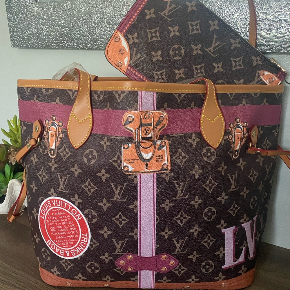 Shoulder bag
